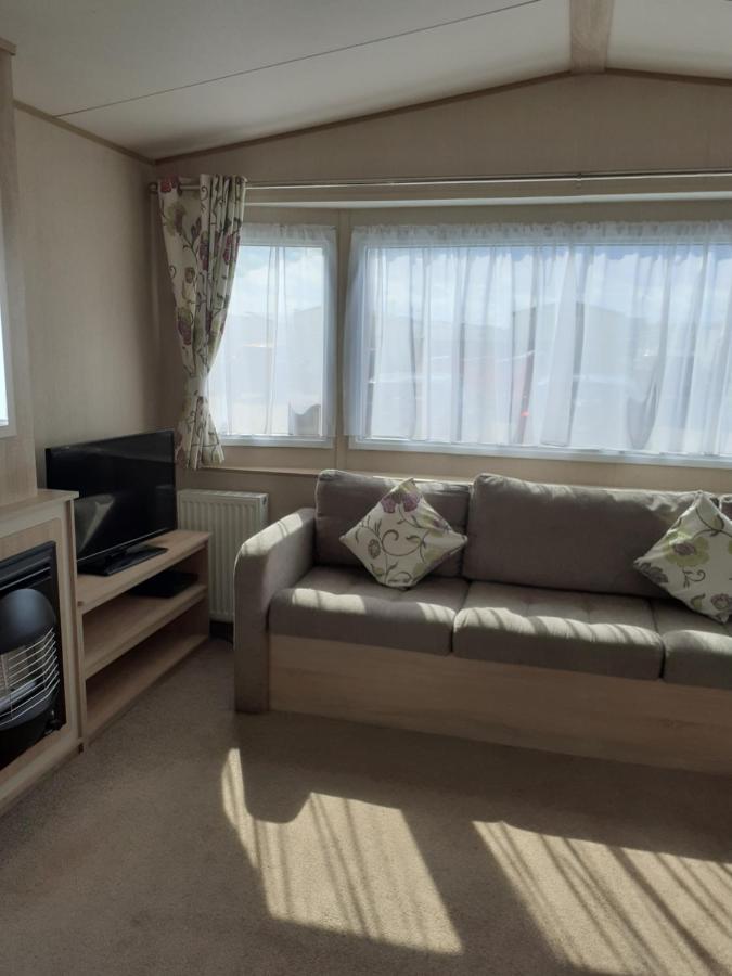 Camber Holiday Park Екстериор снимка