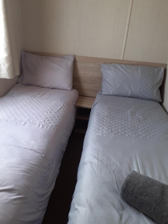 Camber Holiday Park Екстериор снимка